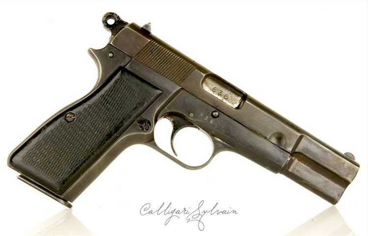 Pistolet-Browning-High-Power-21 Photo Pistolet