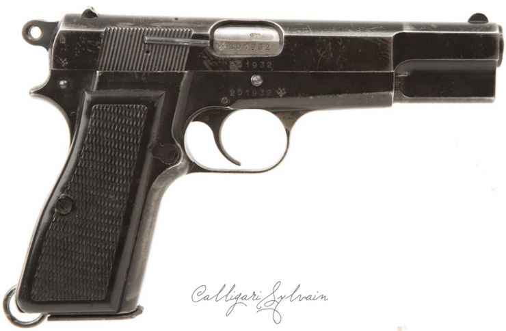 Pistolet-Browning-High-Power-Military-4 Photo Pistolet