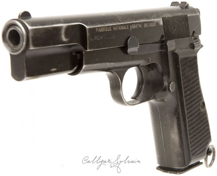 Pistolet-Browning-High-Power-Military-8 Photo Pistolet