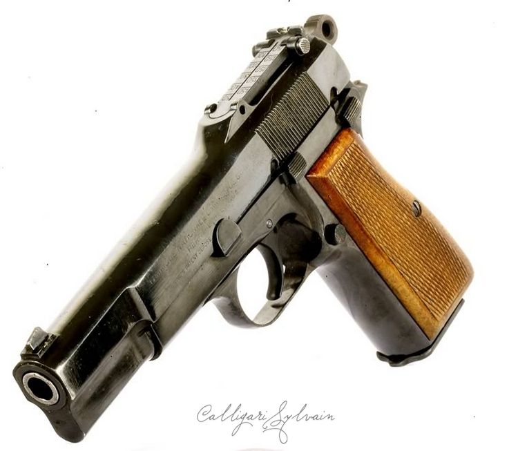 Pistolet-Browning-High-Power-Nazi-5 Photo Pistolet