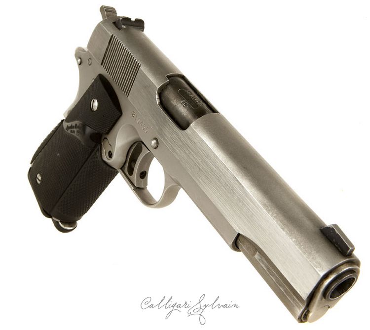 Pistolet-Colt-45-3 Photo Pistolet
