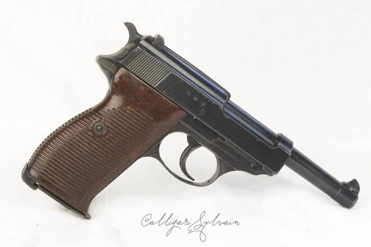 Pistolet-Walther-P38-19 Photo Pistolet