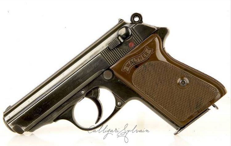 Pistolet-Walther-Ppk-Refinished-10 Photo Pistolet