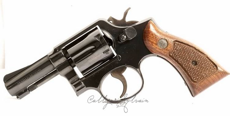 Revolver-Black-Smith Photo Revolver